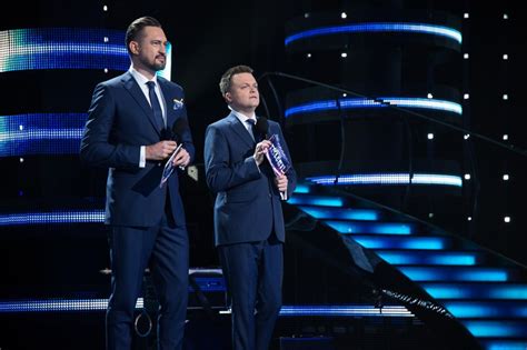 Zakończyłem przesłuchania kandydatów oraz kandydatek do współprowadzenia mam talent! po tym, jak szymon hołownia zostawił po sobie duże buty do wypełnienia. Szymon Hołownia odchodzi z „Mam talent!" - Press.pl ...