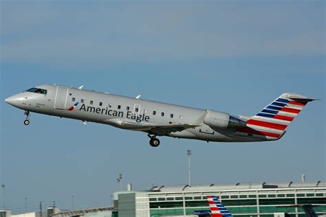 American Airlines Fleet Bombardier Crj 200 Details And Pictures