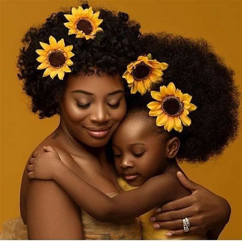 Pin By Adriana Rose On Orgulho De Ser Negra Mommy Daughter Photoshoot
