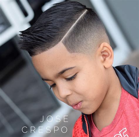 Naturally wavy hair is brushed back away from the face as it dries to give it a bit of volume and shape. 20+ Best Bryce Harper Haircut Looks for Boys 2018 # ...