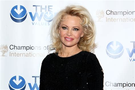 Pamela Anderson Writes Op Ed About Porn Time