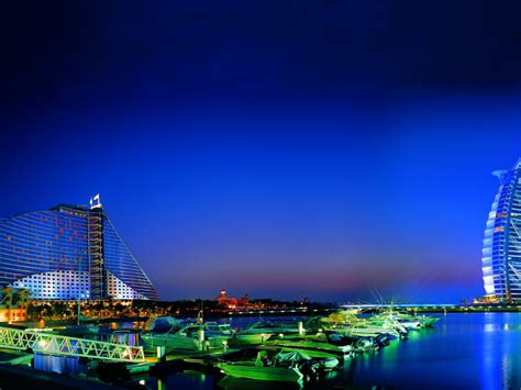 Обои город ночь дубай Jumeirah Beach Hotel на рабочий стол