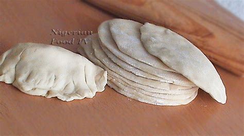 Let's make gyoza wrappers from scratch! Homemade Gyoza wrappers ( jiaozi or pot sticker wrappers ...