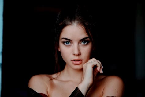 Girl Woman Model Blue Eyes Face Brunette Wallpaper Coolwallpapersme