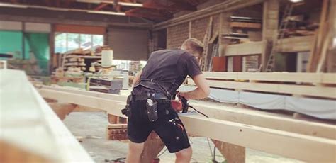 Sie haben ein gartenhaus gekauft und wollen nun wissen, wie sie es in diy viele menschen sind auf der suche nach dem perfekten gartenhaus und fragen sich. Azubis: So finden Dachdecker & Zimmerer die Generation Z / DACH\LIVE