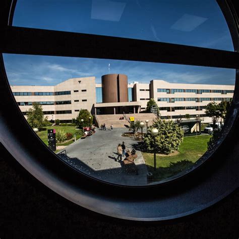 La uam, mejor universidad de madrid y segunda mejor de españa en el qs world university rankings 2022. UEM Madrid - Université Europea de Madrid (UEM)