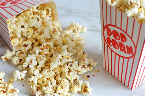 Unpopped Popcorn Why Do Some Popcorn Kernels Not Pop 2023 Guide