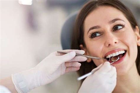 Types Of Dental Professionals That Make Up A Clinic For A Dentist In