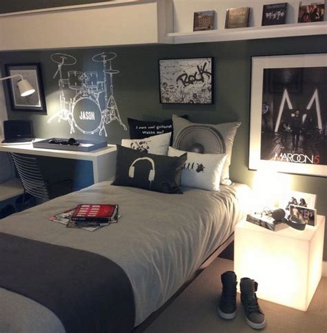 10 Super Cool Music Bedroom For Teenage Boys Homemydesign