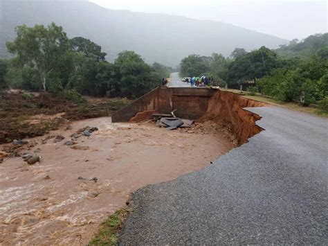 Cyclone Idai And Flooding Msf Medical Response