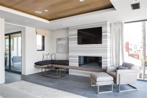Modern Sitting Area With Striped Fireplace Hgtv
