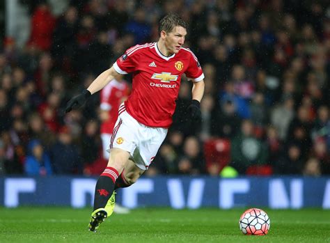 United dominated possession in the early stages but were unable to get the goal to lift a flat atmosphere. Manchester United: Is This Why José Mourinho Recalled ...