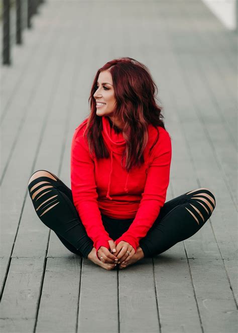 Chelsea houska deboer | chelsea houska hair, chelsea. Red Chelsea DeBoer by Lily & Lottie Cowl Sweatshirt in ...