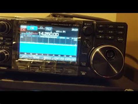 ICOM AH-4 