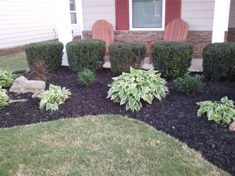Check spelling or type a new query. Pine straw or mulch for front flower bed??? | Pine straw ...