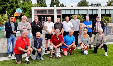 Walking Football Bij Dsv Full Speed Al Het Nieuws Uit Delft
