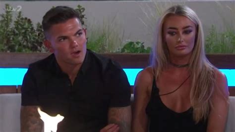 Love Island S Jess Ditches Mike For Kinky Lesbian Makeout Sesh With Chloe Daily Star