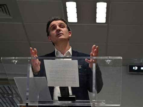 Add a bio, trivia, and more. Présidentielle: Piolle a une "stratégie différente" de ...