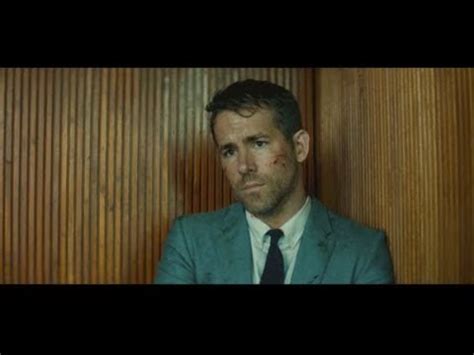 El peor agente de protección (ryan reynolds) le encomiendan un caso especial, resguardar la vida de su peor enemigo, quien es uno de los más grandes asesinos a sueldo (samuel l. DURO DE CUIDAR - Trailer oficial # 2 - YouTube