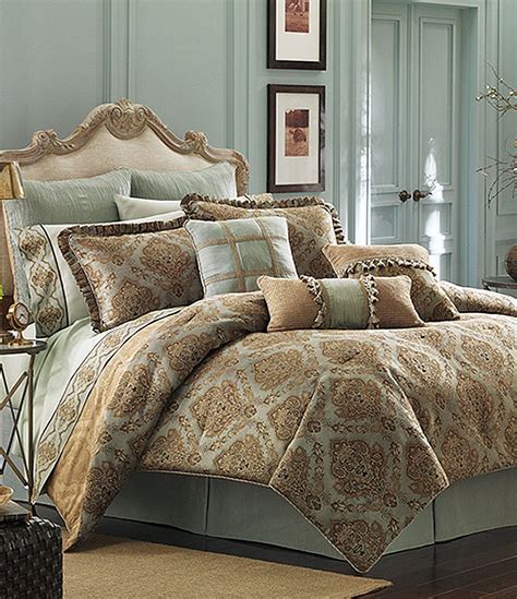 A queen size bed is larger than a double bed and is suitable for small master bedrooms. Master Bedroom Croscill Laviano- bedding (With images ...