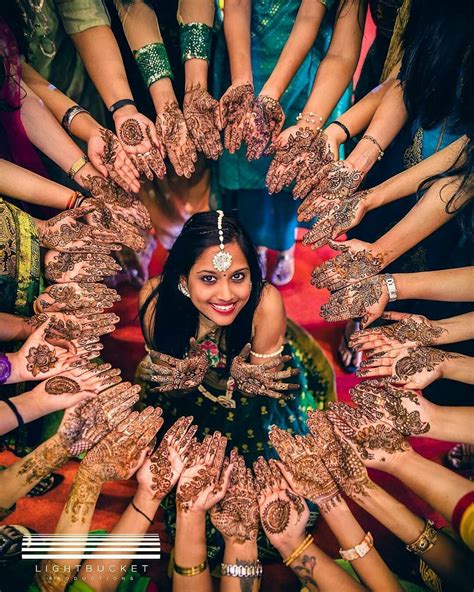 Mehndi Bride Maids Indian Bride Photography Poses Indian Wedding