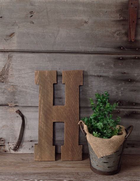 Barn Wood Letter Measures 18 Inches Tall Barn Wood Letters Rustic