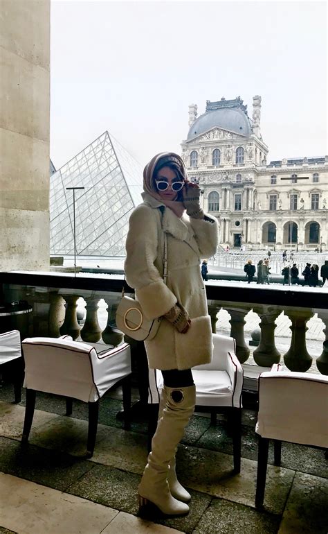 Supermodel Angela Lindvalls Paris Fashion Week Diary Fall 2018 Vogue