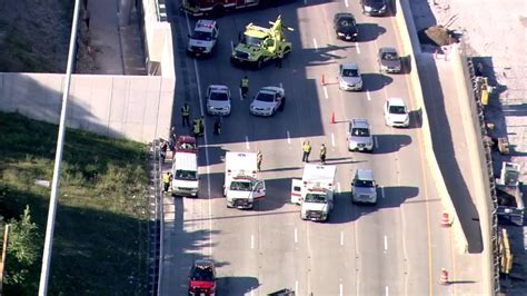 crash jams traffic on outbound dan ryan near 95th street abc7 chicago