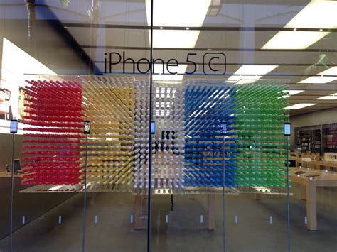 Iphone 5s5c Launch The Ala Moana Apple Store In Honolulu Ryan