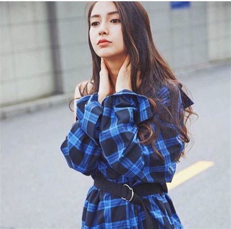 You can also upload and share your favorite angelababy wallpapers. Angelababy Instagram source | Wanita, Aktris