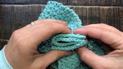 A knitted headband will keep your ears warm when the air outside is at a temperature less than comfortable. Making A Twist Crochet Headband Tutorial - YouTube