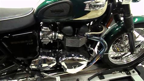 Classic sixties style wouldn't be complete without spoked wheels or peashooter exhausts that hark back to the very first bonnevilles of 1959. 2011 Triumph Bonneville T100 - Used motorcycles for sale ...