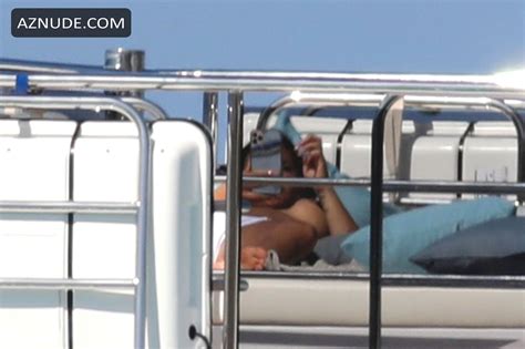 Elettra Lamborghini Sexy Relaxes While Nude On A Boat In Formentera