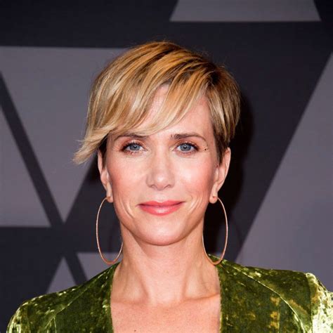 Kristen wiig is engaged to longtime boyfriend avi rothman. Kristen Wiig Is Engaged to Boyfriend Avi Rotham