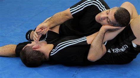 How To Do An Inverted Arm Lock From Scarf Hold Mma Submission Howcast