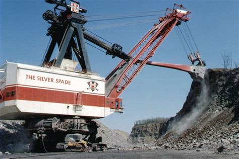A Group Attempts To Save The Silver Spade A Giant Mining Shovel