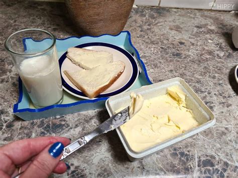 Making Butter At Home From Raw Milk The Homesteading Hippy