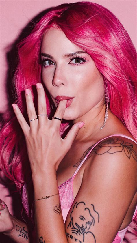 Halsey American Singer Celebrity Girls Women Pink Hair