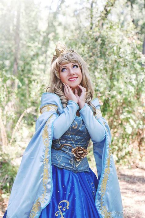 Aurora The Sleeping Beauty By Francescamisa On Deviantart Disney Princess Dresses Disney