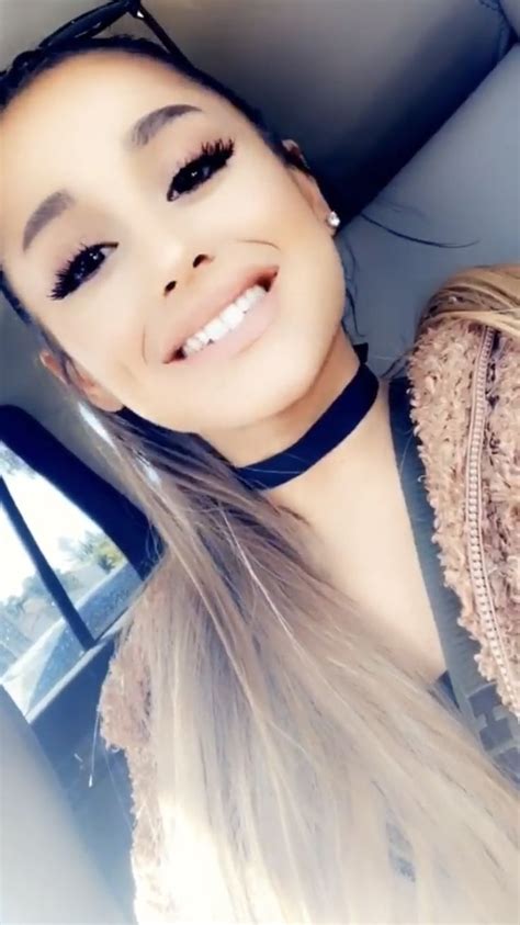 Pin By Lesliebarrios On ᴀʀɪᴀɴᴀ ɢʀᴀɴᴅᴇ Ariana Grande Selfie Ariana Ariana Grande