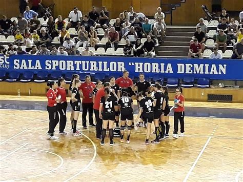 Dernières infos, interviews des handballeuses, vidéos des matchs, résultats et classements des compétitions en direct avec rmc sport. Al doilea eșec consecutiv pentru "U" Cluj la handbal ...