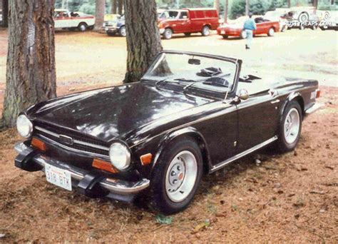 72 Triumph Tr6 Rusty Heaps