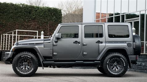 2015 jeep cherokee blackhawk limited edition. The Chelsea Jeep Wrangler Black Hawk Edition is Indulgent