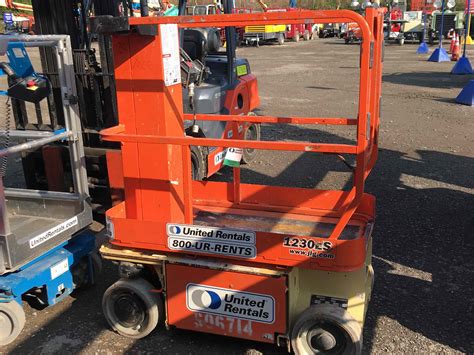 Used 2013 Jlg 1230es Self Propelled One Person Lift For Sale In