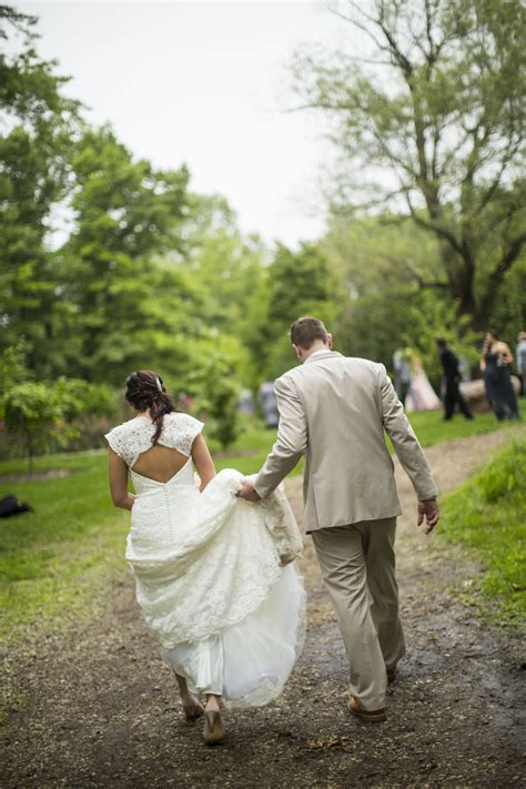 Choose from several unique packages including themed weddings aboard our song ship within sirens cove or intimate traditional ceremonies in our west chapel. Charming Wedding at Green Bay Botanical Garden | Premier bride, Wedding, Wedding photography