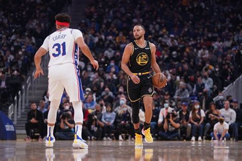 Watch Stephen Curry Hilariously Dances On The 76ers After Draining Insane Three Pointer