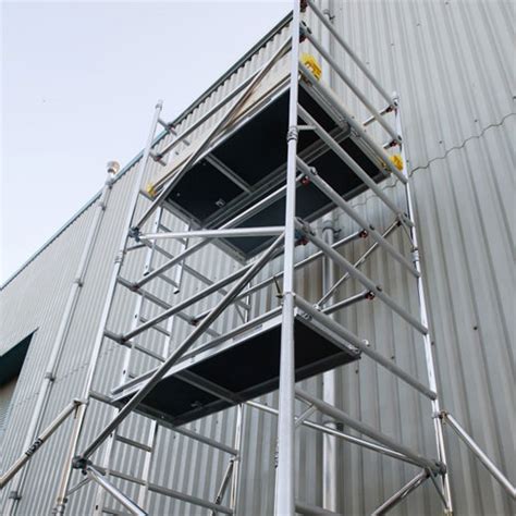 Boss Aluminium Scaffold Tower Hire From £4160 Weekly