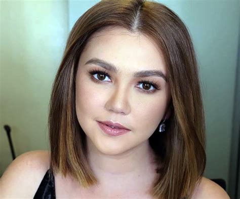 Khaleesi hairstyle, high five gif anime, african artwork paintings, highschool dxd characters koneko, high five gif borat, high five hand outline, high five ghost tattoo, paulina vega images, khaleesi and drogo baby, khaleesi actress name angelica-panganiban-hugot - Famous Trends
