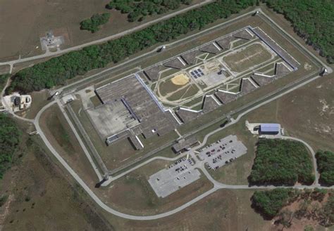 Federal Correctional Complex Coleman Prison Insight