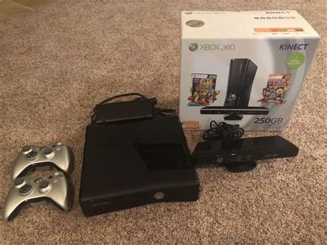 Microsoft Xbox 360 Kinect Bundle 250gb Glossy Black Console Pre Owned